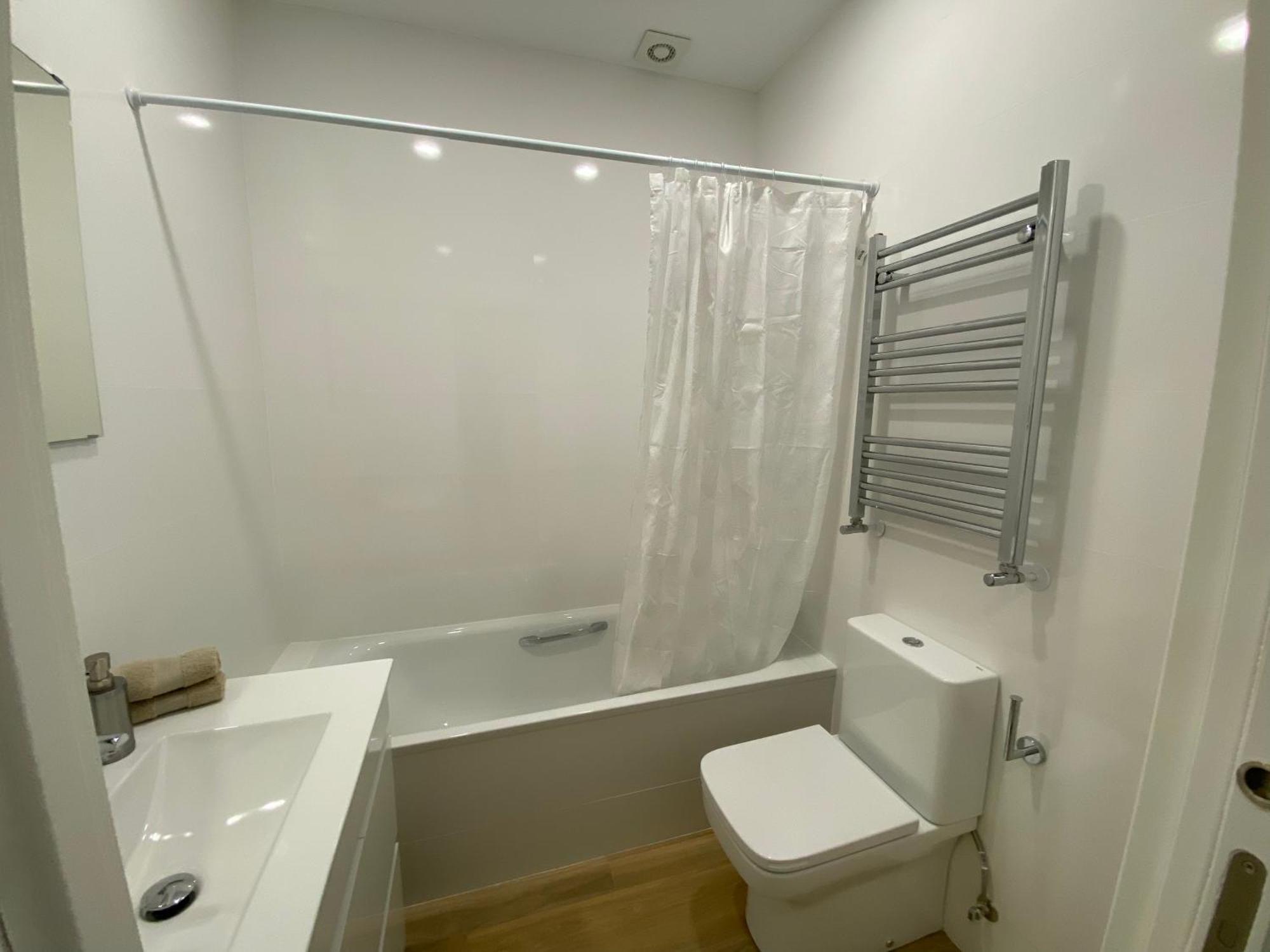 Apartamento Recien Reformado Zona Estaciones Apartment Santander Luaran gambar